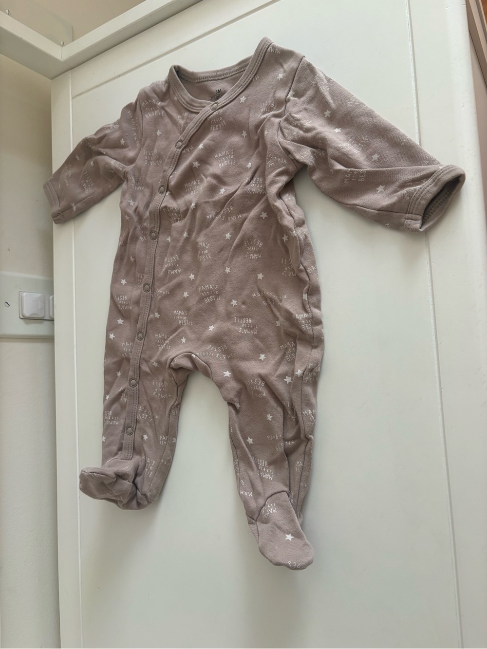 Neutral Taupe Star-Print Baby Footie One-Piece